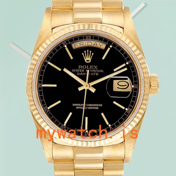 Hublot Classic Fusion Men 44mm 525.OX.0180.LR Leather Strap Automatic: A Timeless Masterpiece